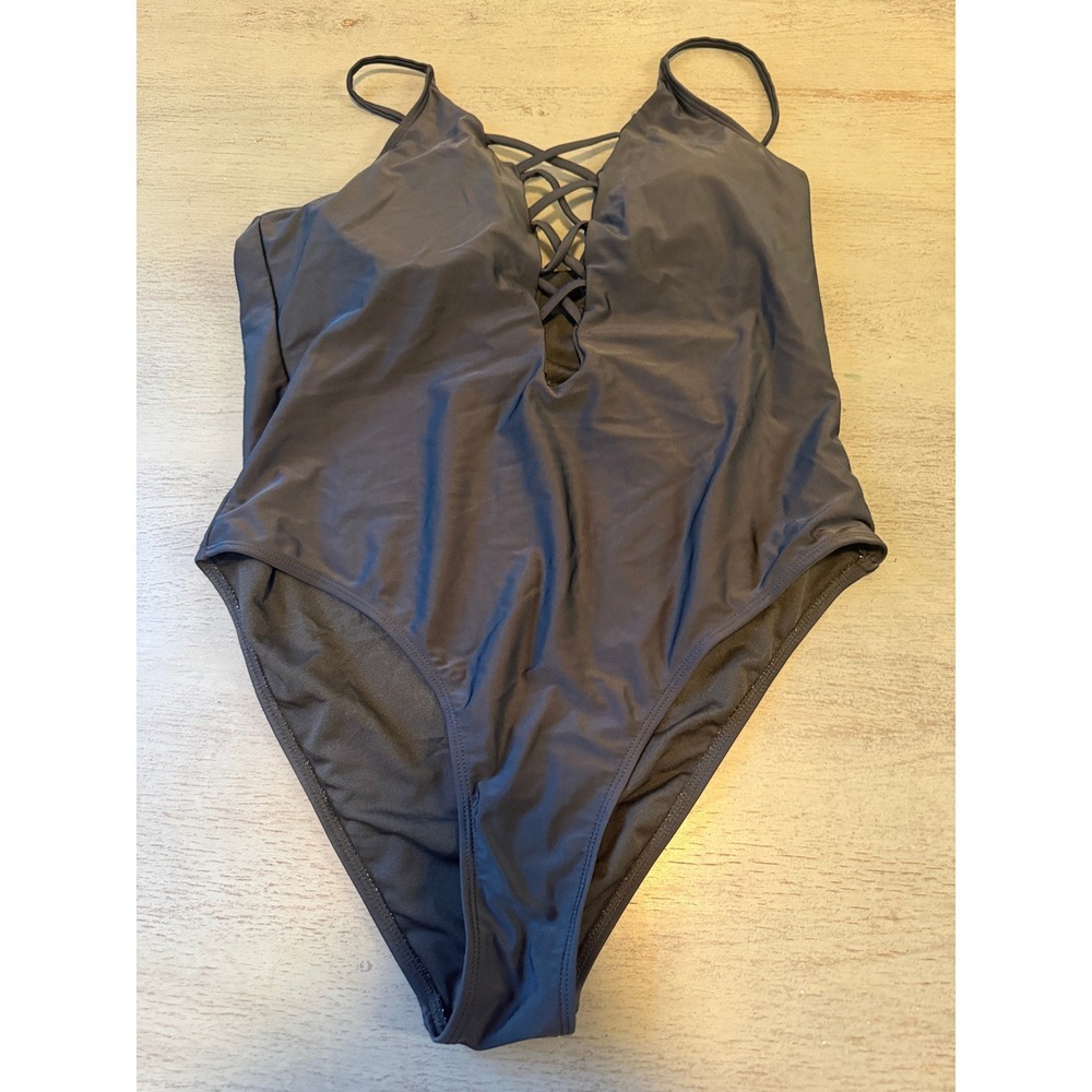 black Sunsations one piece swimsuit size large